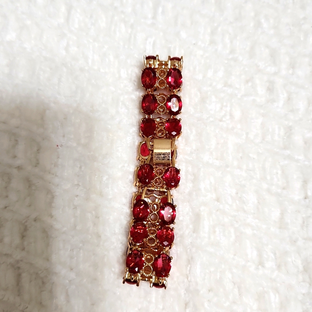 Ruby red bracelet - Picture 3 of 6